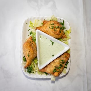 Vegetarian Samosa (3)